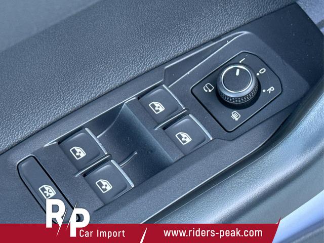 Volkswagen / Taigo / Silber / / / MATRIX+Keyless+KAMERA+18ALU+ACC+SHZ, Beispielbilder, ggf. teilweise mit Sonderausstattung