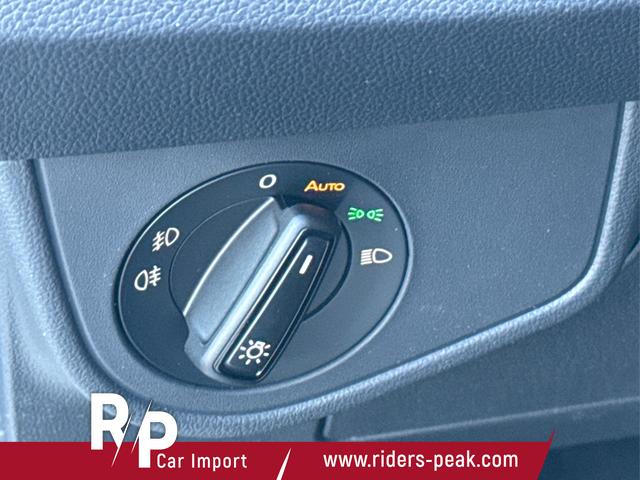 Volkswagen / Taigo / Silber / / / MATRIX+Keyless+KAMERA+18ALU+ACC+SHZ, Beispielbilder, ggf. teilweise mit Sonderausstattung