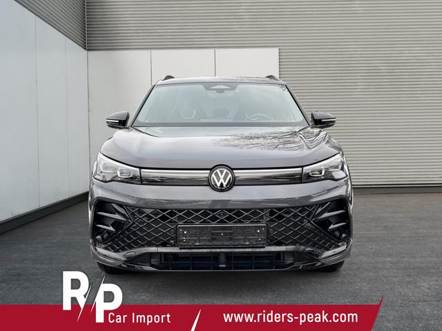 Volkswagen / Tiguan / Grau / / / PLUG-IN+PANO+AHK+HD MATRIX+NAVI+BLACK STYLE+20 LM+ACC