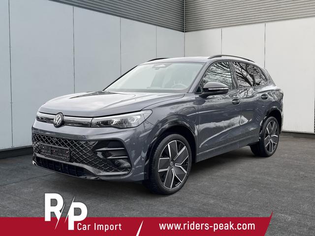 Volkswagen Tiguan - R-Line People PLUG-IN+PANO+AHK+HD MATRIX+NAVI+BLACK STYLE+20"LM+ACC