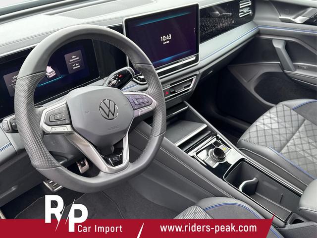 Volkswagen / Tiguan / Grau / / / PLUG-IN+PANO+AHK+HD MATRIX+NAVI+BLACK STYLE+20 LM+ACC