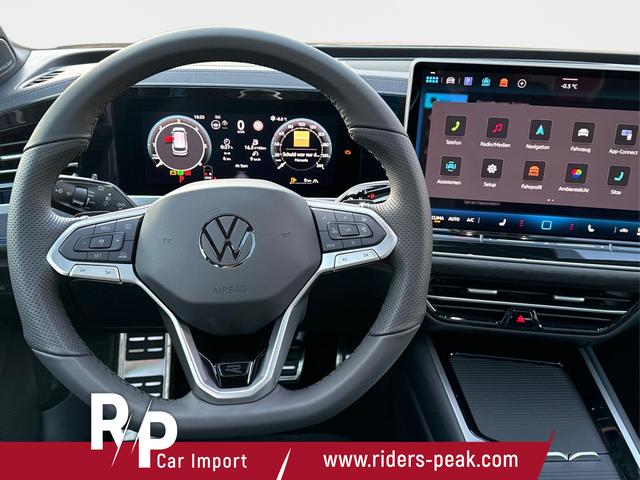 Volkswagen / Passat Variant / Schwarz / / / 4WD+PANO+AHK+HARMAN+NAVI+HUD+Matrix+ACC, Beispielbilder, ggf. teilweise mit Sonderausstattung