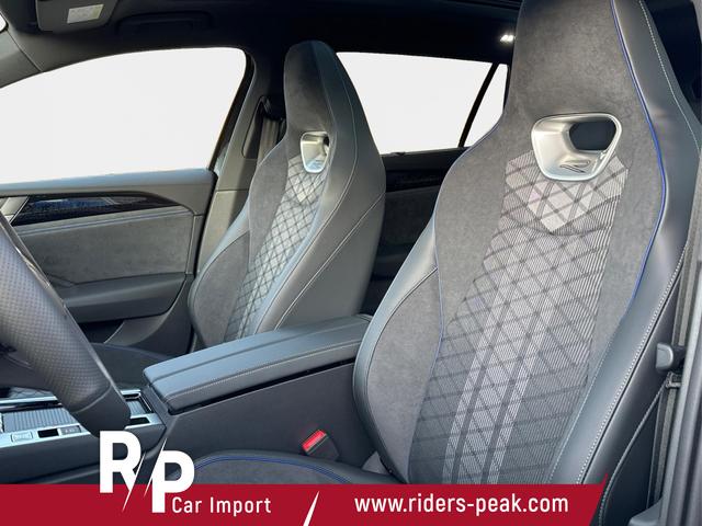 Volkswagen / Passat Variant / Schwarz / / / 4WD+PANO+AHK+HARMAN+NAVI+HUD+Matrix+ACC, Beispielbilder, ggf. teilweise mit Sonderausstattung