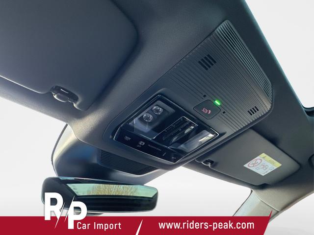 Volkswagen / Passat Variant / Schwarz / / / 4WD+PANO+AHK+HARMAN+NAVI+HUD+Matrix+ACC, Beispielbilder, ggf. teilweise mit Sonderausstattung