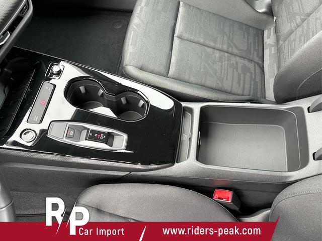 Audi / A5 Avant / / / / quattro NAVI+PDC+SHZ+EL. HECKKL., Beispielbilder, ggf. teilweise mit Sonderausstattung