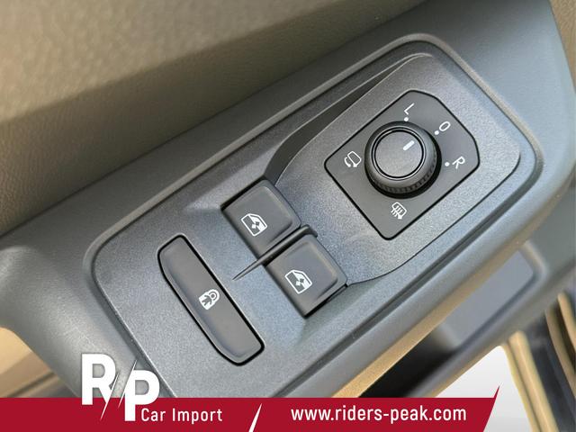 Volkswagen / Caddy Maxi / / / / Caddy Maxi NAVI+AHK+SHZ+LED+ KAMERA+PDC+ LANE ASSIST