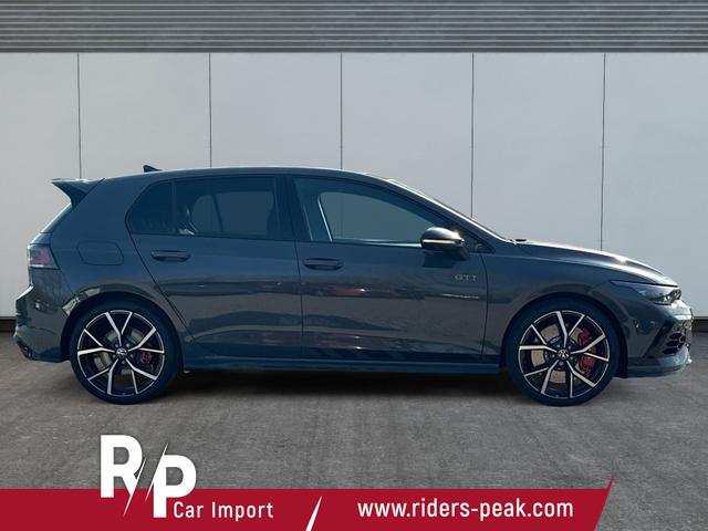 Volkswagen / Golf / / / / PANO+MATRIX+HUD+HARMAN+NAVI+360 KAMERA+19 LM, Beispielbilder, ggf. teilweise mit Sonderausstattung