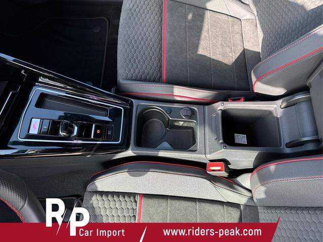 Volkswagen / Golf / / / / PANO+MATRIX+HUD+HARMAN+NAVI+360 KAMERA+19 LM, Beispielbilder, ggf. teilweise mit Sonderausstattung