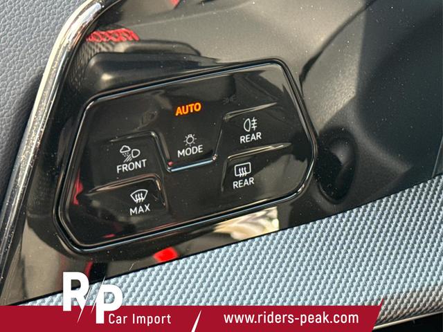 Volkswagen / Golf / / / / PANO+MATRIX+HUD+HARMAN+NAVI+360 KAMERA+19 LM, Beispielbilder, ggf. teilweise mit Sonderausstattung