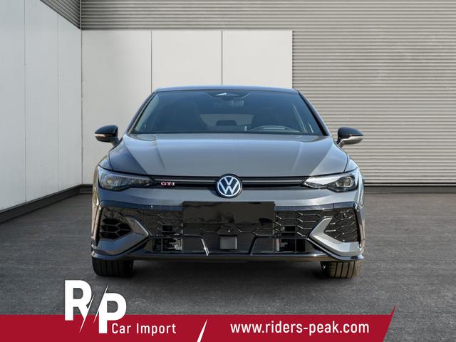 Volkswagen / Golf / / / / PANO+MATRIX+HUD+HARMAN+NAVI+360 KAMERA+19 LM, Beispielbilder, ggf. teilweise mit Sonderausstattung