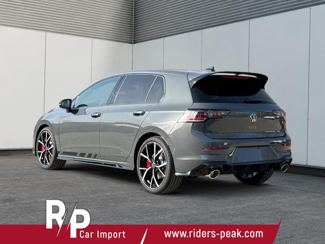 Volkswagen / Golf / / / / PANO+MATRIX+HUD+HARMAN+NAVI+360 KAMERA+19 LM, Beispielbilder, ggf. teilweise mit Sonderausstattung