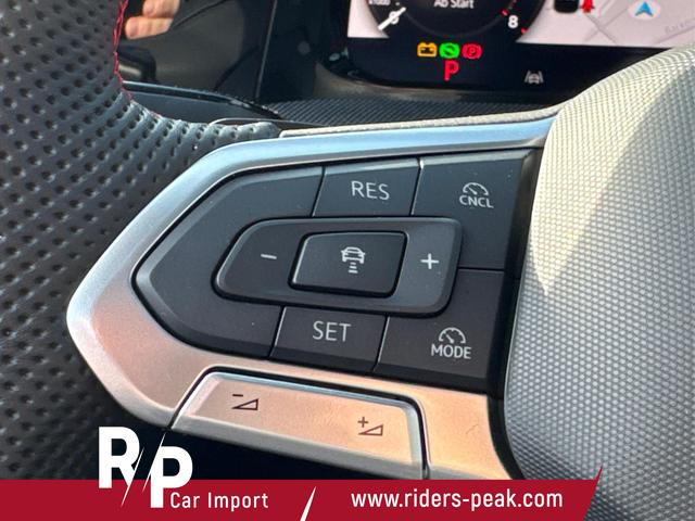 Volkswagen / Golf / / / / PANO+MATRIX+HUD+HARMAN+NAVI+360 KAMERA+19 LM, Beispielbilder, ggf. teilweise mit Sonderausstattung