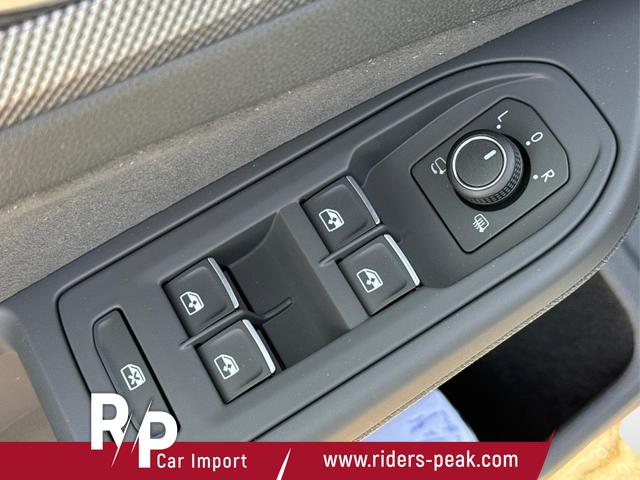 Volkswagen / Golf / / / / PANO+MATRIX+HUD+HARMAN+NAVI+360 KAMERA+19 LM