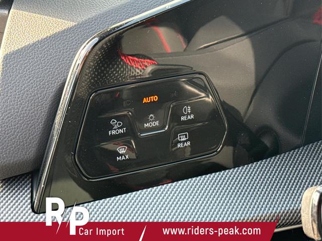 Volkswagen / Golf / / / / PANO+MATRIX+HUD+HARMAN+NAVI+360 KAMERA+19 LM