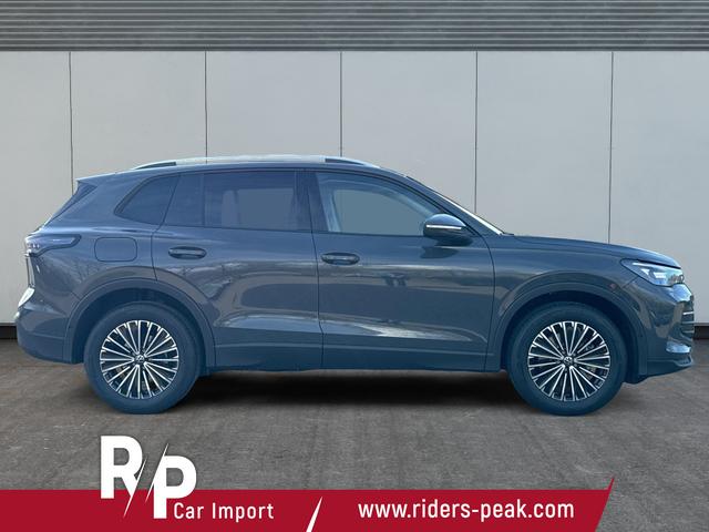 Volkswagen / Tiguan / Grau / / / (Life+) AHK+LED+ACC+KAMERA+el.HECKKL.+SHZ+18ALU