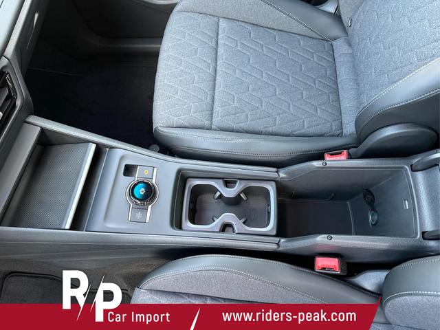 Volkswagen / Tiguan / Grau / / / (Life+) AHK+LED+ACC+KAMERA+el.HECKKL.+SHZ+18ALU