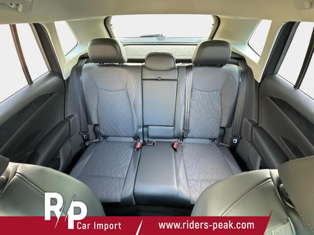 Volkswagen / Tiguan / Grau / / / (Life+) AHK+LED+ACC+KAMERA+el.HECKKL.+SHZ+18ALU