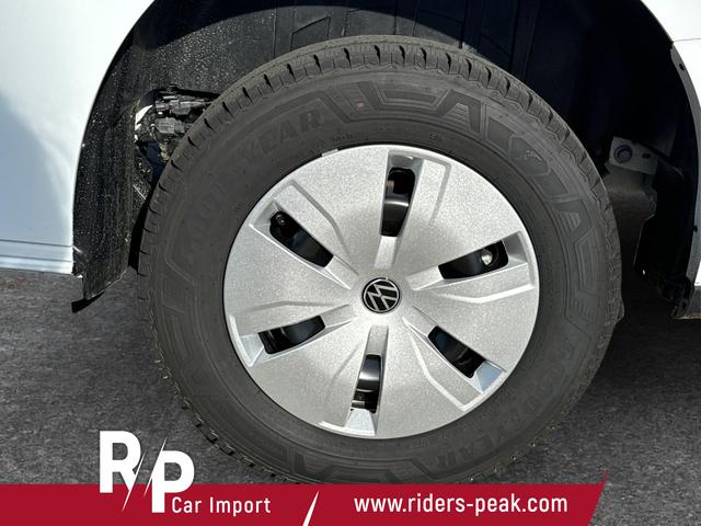 Volkswagen / T7 Caravelle / / / / LR+9 Sitze+AHK+KLIMAAUT.+KAMERA+PDC+LED
