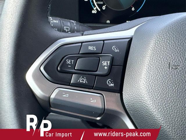 Volkswagen / T7 Caravelle / / / / LR+9 Sitze+AHK+KLIMAAUT.+KAMERA+PDC+LED