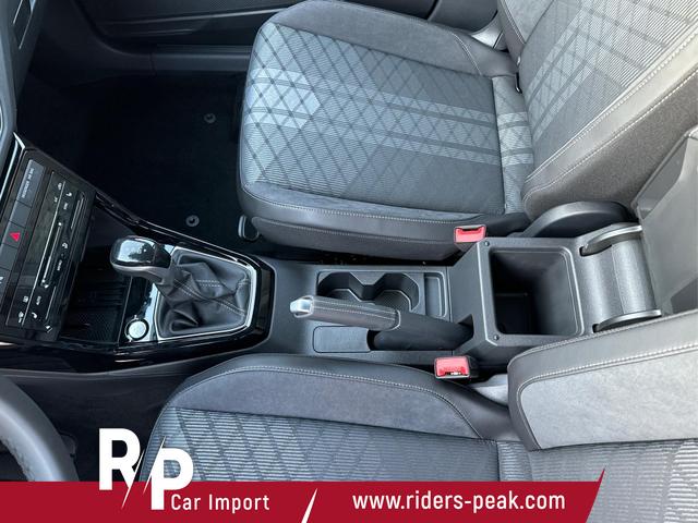 Volkswagen / T-Cross / / / / NAVI+SHZ+MATRIX+ACC+KAMERA+18'' ALU