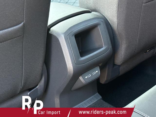 Volkswagen / T-Cross / / / / NAVI+SHZ+MATRIX+ACC+KAMERA+18'' ALU