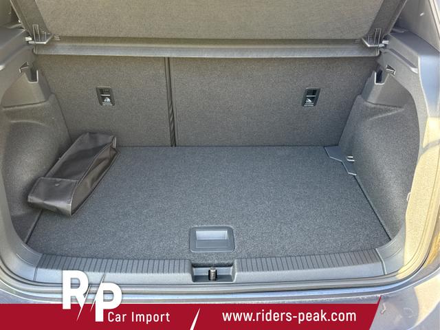 Volkswagen / T-Cross / / / / NAVI+SHZ+MATRIX+ACC+KAMERA+18'' ALU, Beispielbilder, ggf. teilweise mit Sonderausstattung