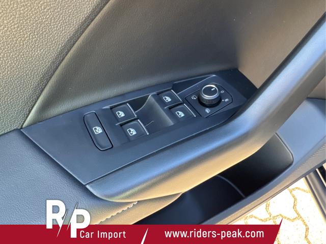 Volkswagen / T-Cross / / / / NAVI+SHZ+MATRIX+ACC+KAMERA+18'' ALU, Beispielbilder, ggf. teilweise mit Sonderausstattung