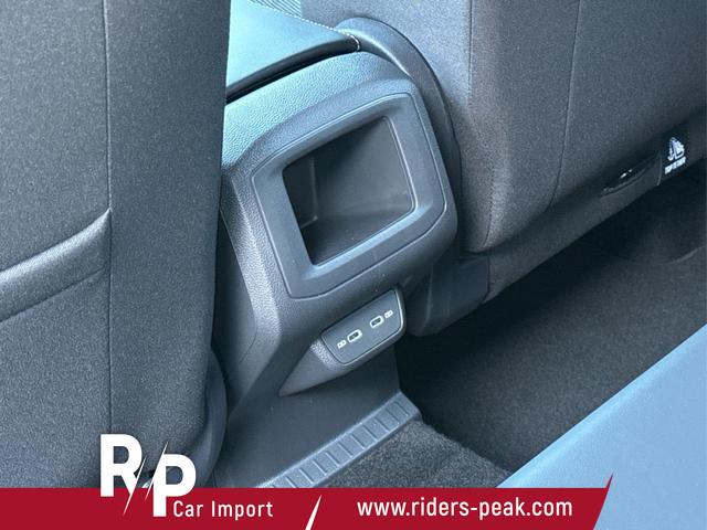 Volkswagen / T-Cross / / / / NAVI+SHZ+MATRIX+ACC+KAMERA+18'' ALU