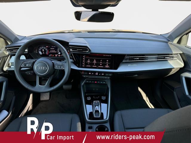 Audi / A3 Sportback / Schwarz / / / ACC+KAMERA+SHZ+LED+16LM+APP