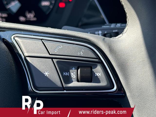 Audi / A3 Sportback / Schwarz / / / ACC+KAMERA+SHZ+LED+16LM+APP