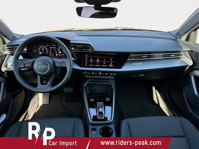 Audi / A3 Sportback / Grau / / / ACC+KAMERA+SHZ+LED+16LM+APP