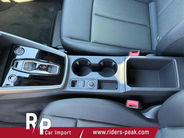 Audi / A3 Sportback / Grau / / / ACC+KAMERA+SHZ+LED+16LM+APP