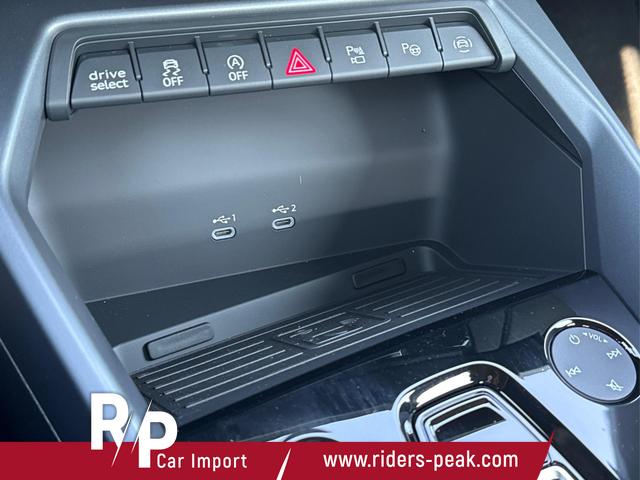 Audi / A3 Sportback / Grau / / / ACC+KAMERA+SHZ+LED+16LM+APP