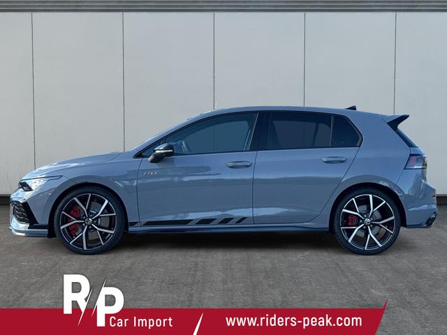 Volkswagen / Golf / Grau / / / PANO+MATRIX+HUD+HARMAN+NAVI+360 KAMERA+19 LM