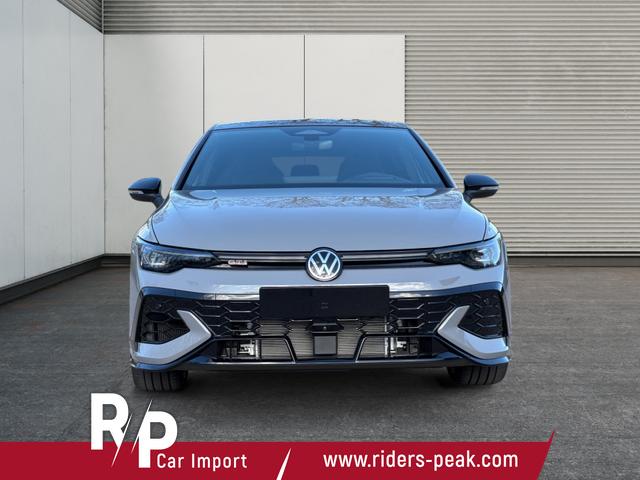 Volkswagen / Golf / Grau / / / PANO+MATRIX+HUD+HARMAN+NAVI+360 KAMERA+19 LM