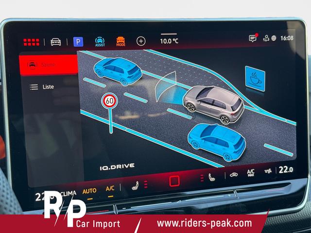 Volkswagen / Golf / Grau / / / PANO+MATRIX+HUD+HARMAN+NAVI+360 KAMERA+19 LM