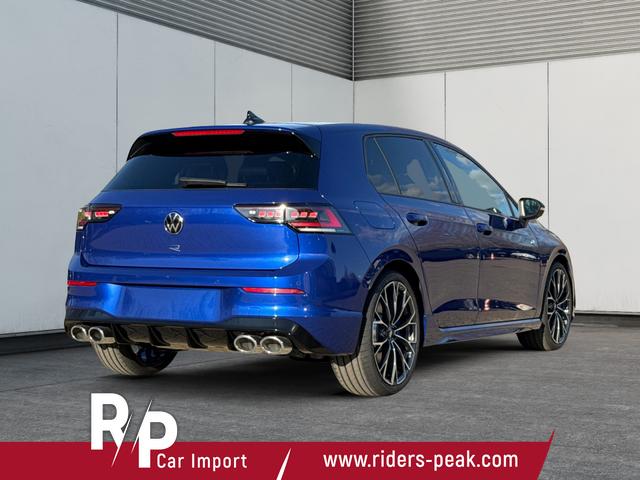 Volkswagen / Golf / / / / 4x4+PANO+MATRIX+HUD+HARMAN+NAVI+360 KAMERA+19 LM