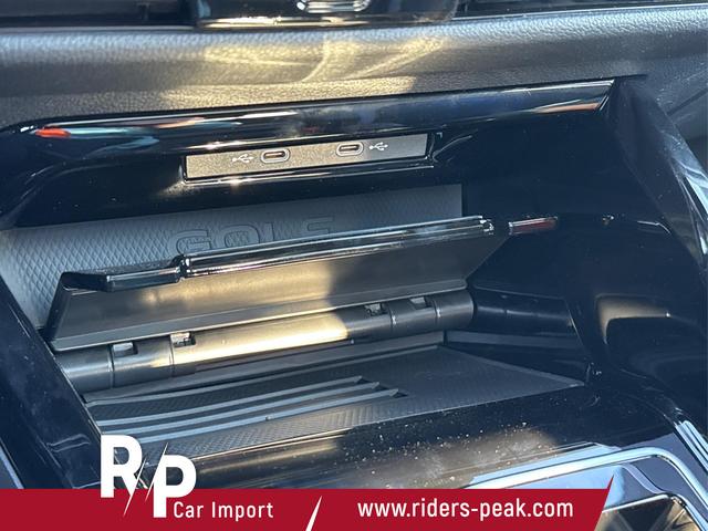 Volkswagen / Golf / / / / 4x4+PANO+MATRIX+HUD+HARMAN+NAVI+360 KAMERA+19 LM