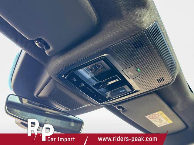 Volkswagen / Golf / / / / 4x4+PANO+MATRIX+HUD+HARMAN+NAVI+360 KAMERA+19 LM