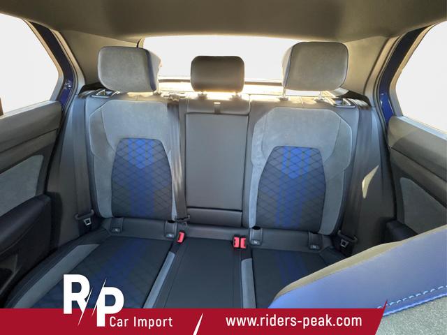 Volkswagen / Golf / / / / 4x4+PANO+MATRIX+HUD+HARMAN+NAVI+360 KAMERA+19 LM