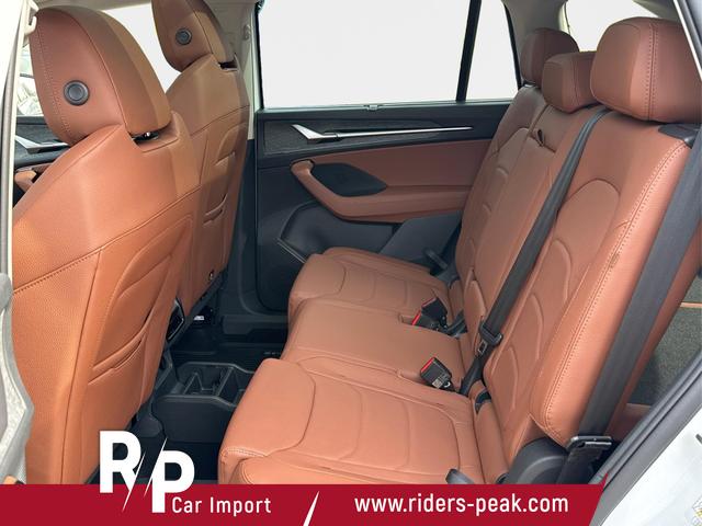 Skoda / Kodiaq / Wei&szlig; / / / LEDER+AHK+PANO+MATRIX+360 KAM+eHK+20 LM, Beispielbilder, ggf. teilweise mit Sonderausstattung