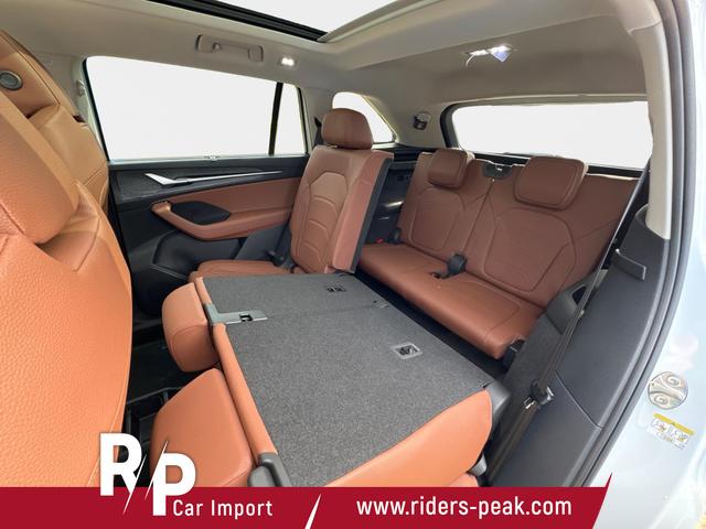 Skoda / Kodiaq / Wei&szlig; / / / LEDER+AHK+PANO+MATRIX+360 KAM+eHK+20 LM, Beispielbilder, ggf. teilweise mit Sonderausstattung