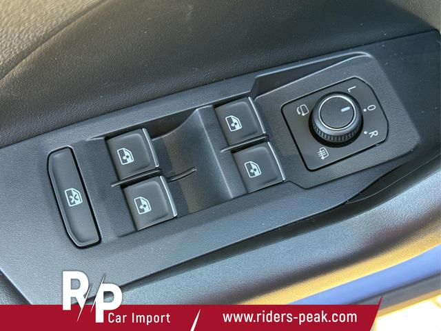 Volkswagen / T-Cross / / / / NAVI+SHZ+MATRIX+ACC+KAMERA+18'' ALU