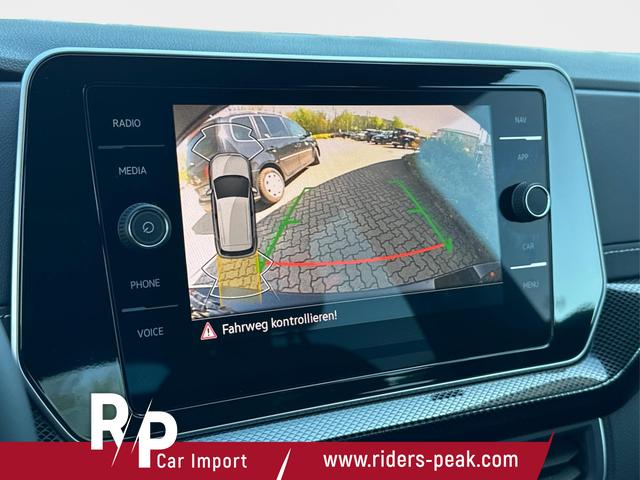 Volkswagen / T-Cross / / / / NAVI+SHZ+MATRIX+ACC+KAMERA+18'' ALU