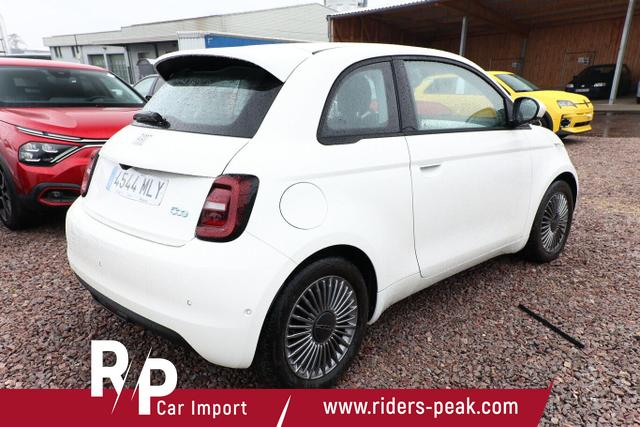 Fiat 500e 360 23,8kWh 95 360°Kam SHZ Totw KeyL Temp DAB+ 