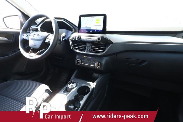 Ford Kuga 2.5 FHEV 190 eCVT Tit Nav eHk Kam WinterP 