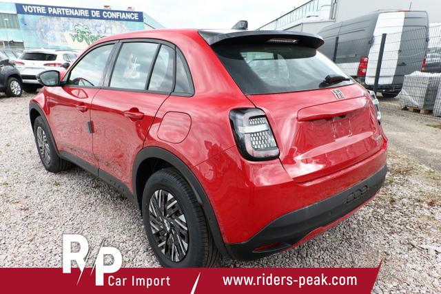 Fiat 600 MHEV 100 DCT LED Kam Keyl Klimaaut CarP PDC 