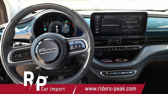 Fiat 500e 3+1 42 kWh 118 SchukoM2 CarPlay Klima Keyl Temp 