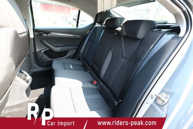 Skoda Octavia PHEV 204 DSG SideA ACC Kam SHZ Kessy 18Z 