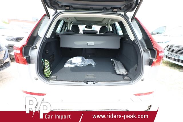 Volvo XC60 Ultra Dark T6 AWD 360Kam HUD Pano ACC H/K 